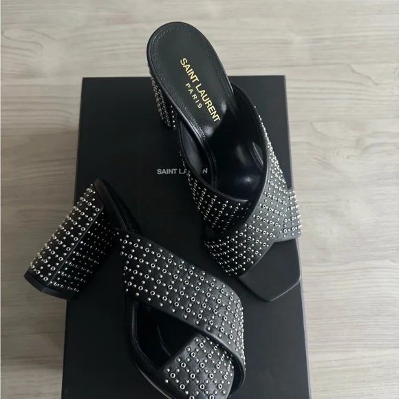 Saint Laurent Lou Lou Studded Sandals - Picture 5 of 5